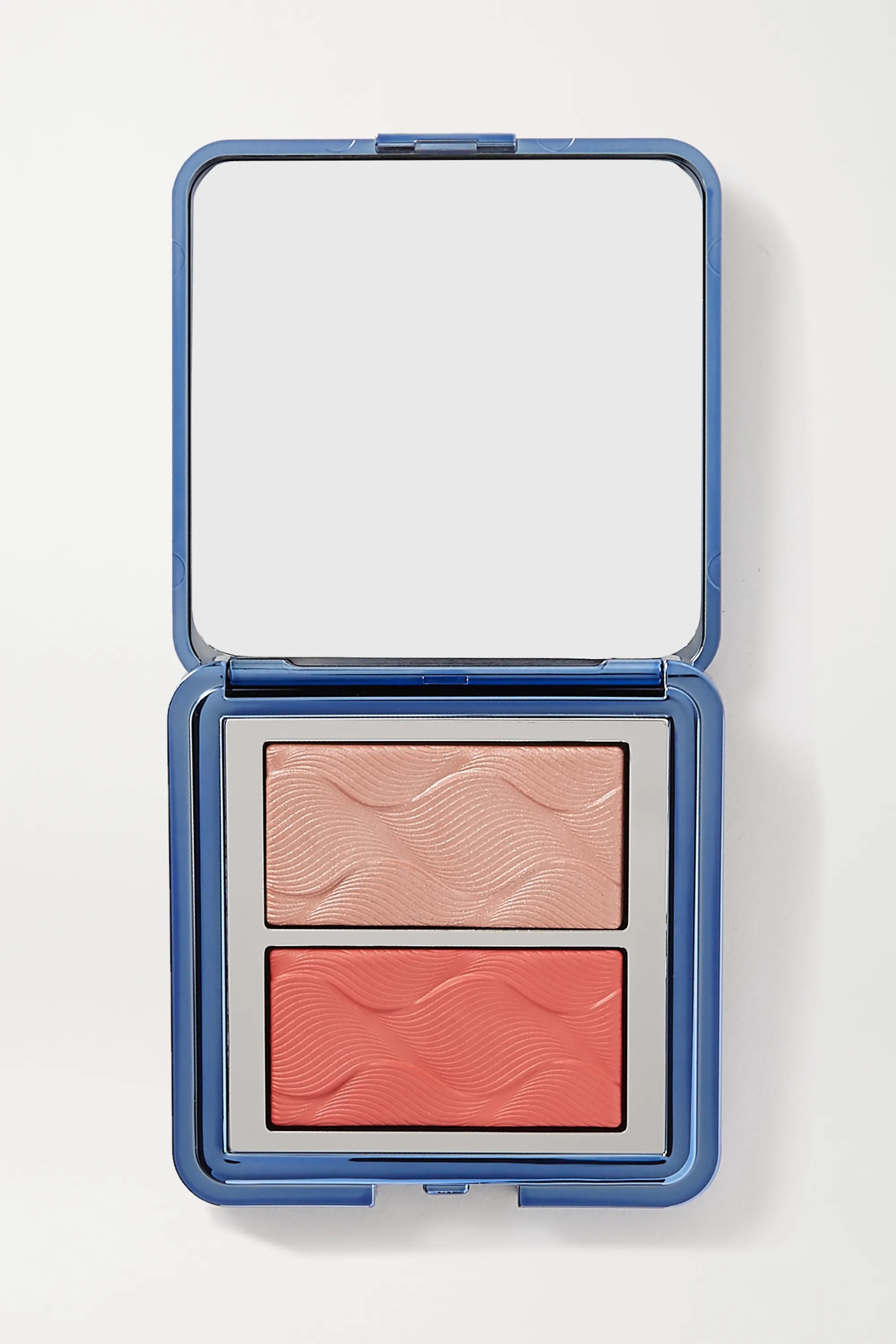 Pink Radiance Chic Cheek and Highlighter Duo - Coral Manta Ray | Chantecaille | NET-A-PORTER香缇卡