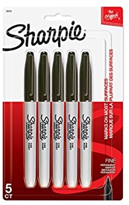 Amazon.com : Sharpie Permanent Marker, Fine Point, Black, Pack of 5 : Office Products记号笔