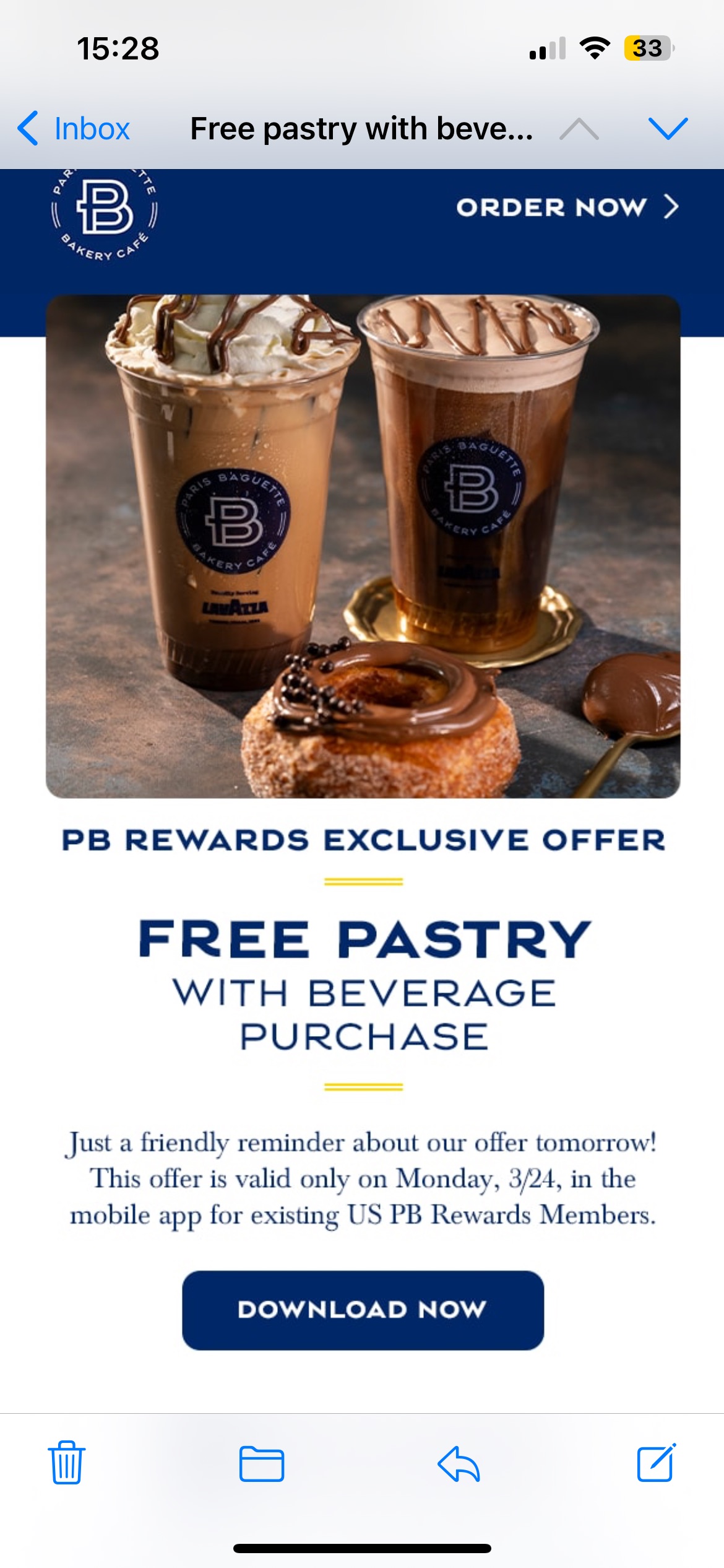 Paris Baguette 买任意饮品送甜品
