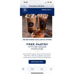  Paris Baguette 买任意饮品送甜品