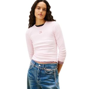 $25.51 Tommy Jeans Women s Badge Rib Long Sleeve Tee,Light Pink Medium at Amazon Women’s Clothing store