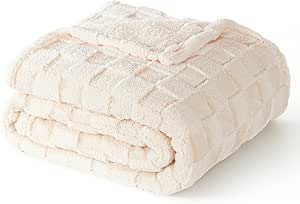 Amazon.com: Exclusivo Mezcla Fleece Throw Blanket for Couch and Sofa, Super Soft and Cozy Blankets with Checkered Design, Lightweight, Decorative, All Season Use, 50x60 Inches, Ivory : Home 