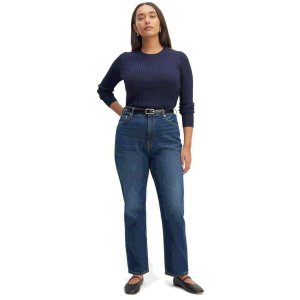 $38.00 Everlane The Cheeky Hourglass Jean (28.5  Inseam) - Vintage Dark 29 at Amazon Women s Jeans store