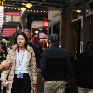 澳洲房贷族挺住！失业率降至4.4%，8月...