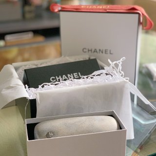 Chanel墨镜