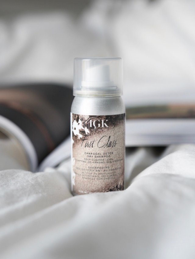 宅家少女的应急必备｜IGK干发喷雾