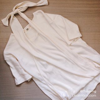 白色針織上衣🤍輕鬆增添柔和氣質🌷🌷...