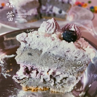 蓝莓蛋糕🍰 没加蓝莓粉变成了石灰蛋糕⁉️...