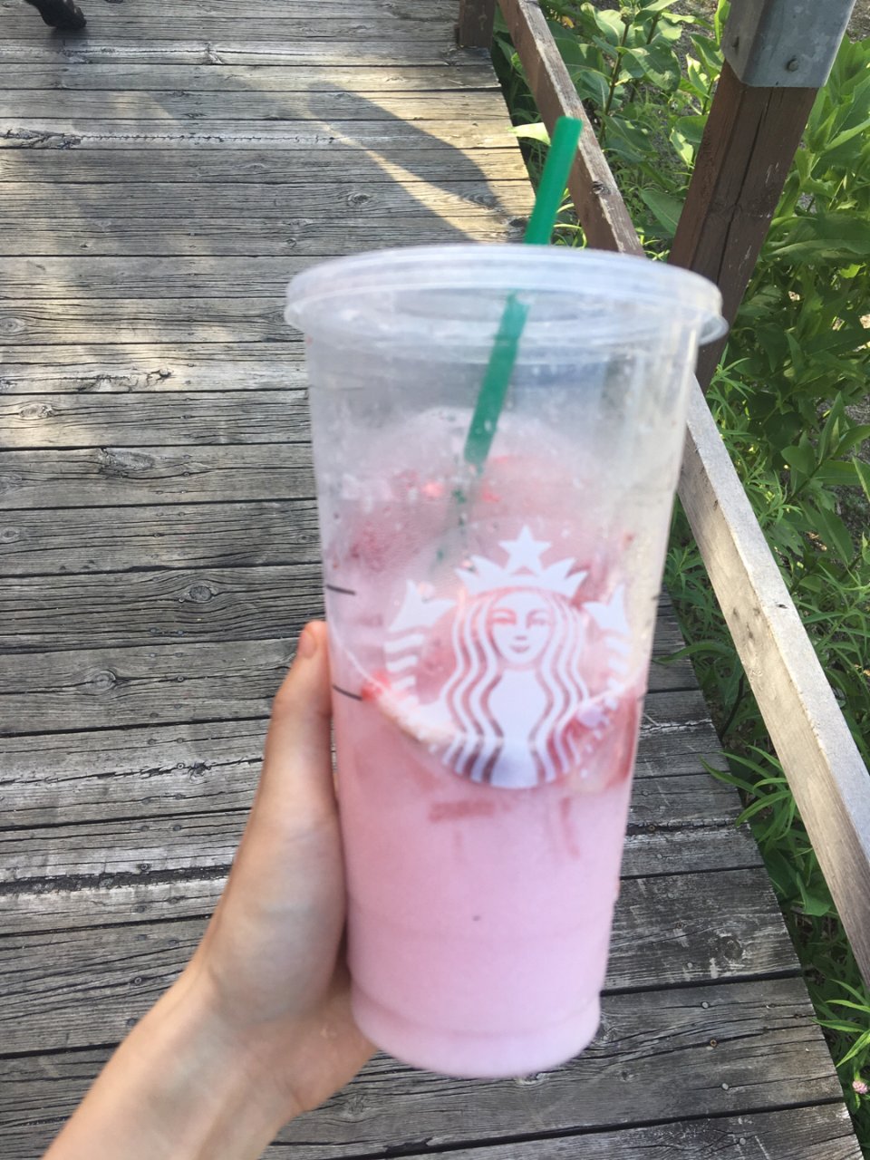 Starbucks pink drink