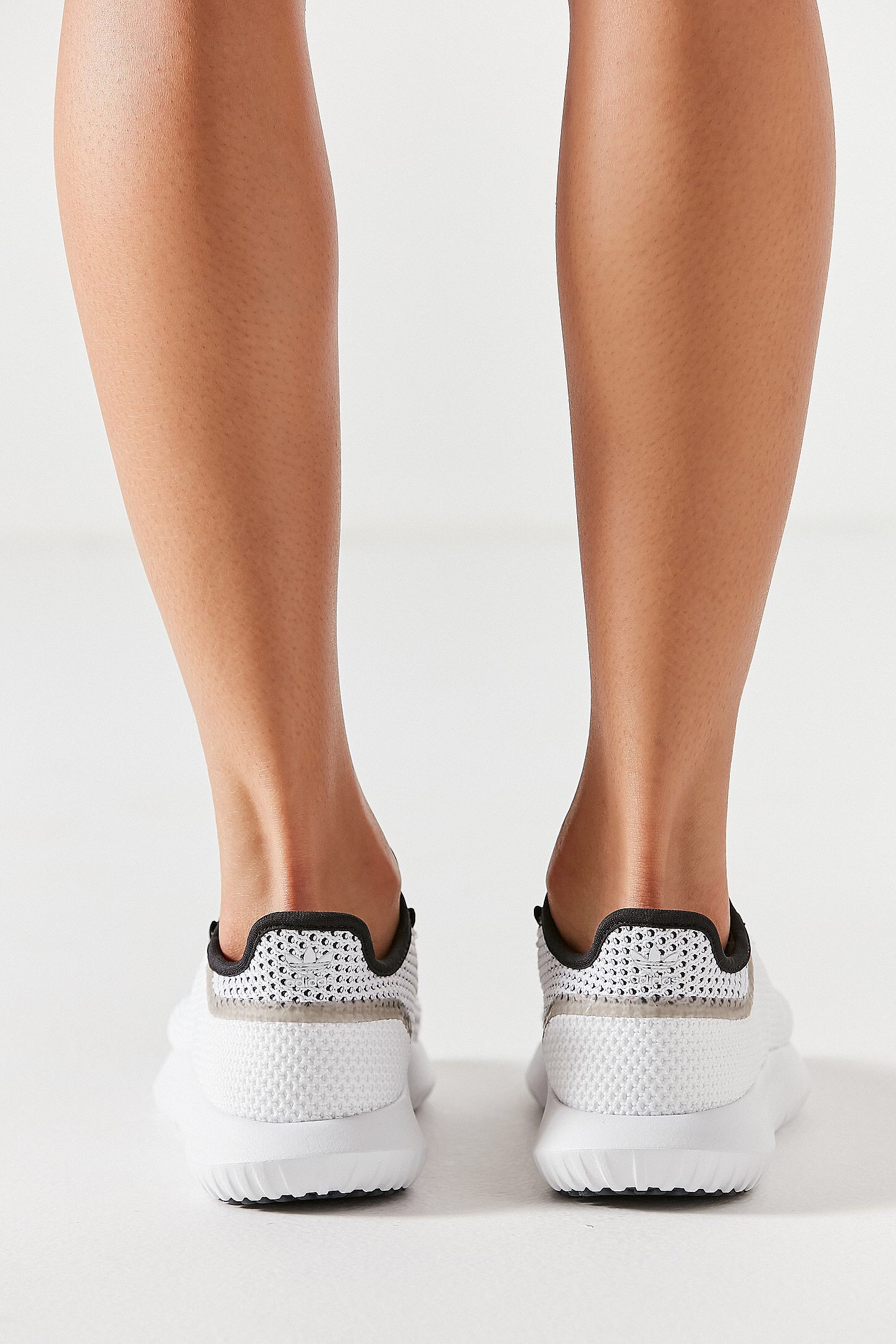 adidas Tubular Shadow Knit Sneaker 女运动鞋| Urban Outfitters