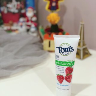 宝宝牙膏，我只用Tom’s of Mai...
