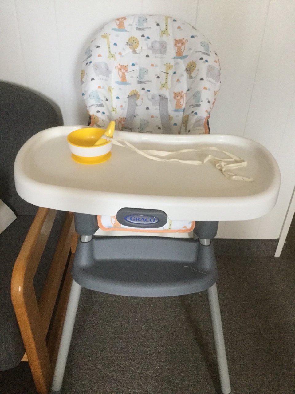 Graco simple switch 2 in 1 high chair