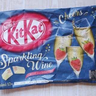 【亚米新品】KitKat香槟酒🍾️饼干...