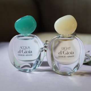 夏天的气息：两款阿玛尼寄情系列香水...