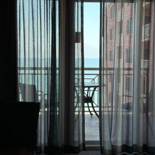 Hyatt海滩渡假酒店｜醒来就有一片海景...