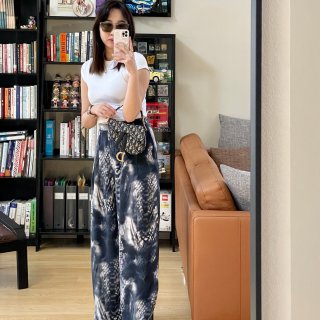🌙衣橱 | COS女孩出动👧🏻 印花蓝裤...