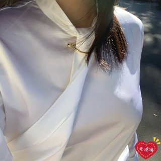【周四穿搭】第一件真丝衬衫体验！...
