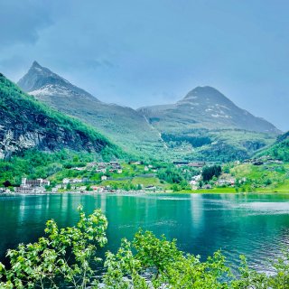 美丽的挪威🚢Geiranger🌲小镇...