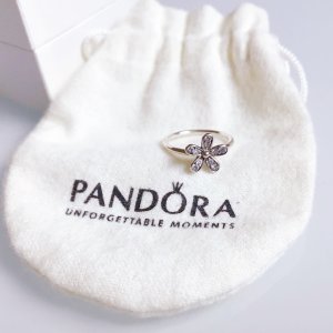 Pandora闪亮小雏菊银戒指