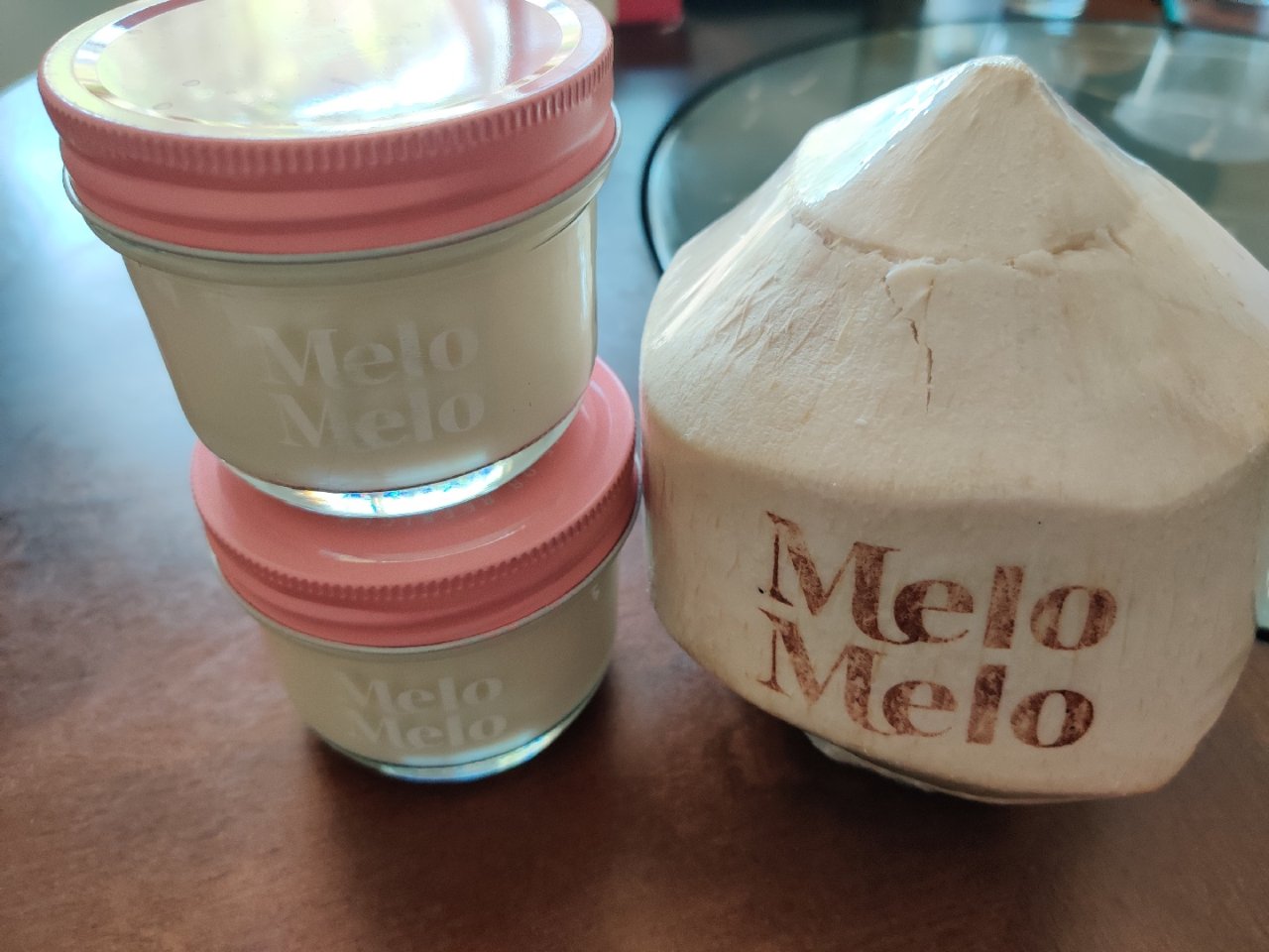 好吃的椰子冻Melo Melo...