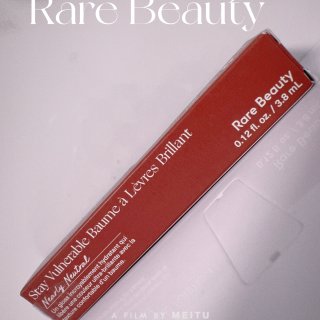 Rare Beauty 唇釉 —Near...