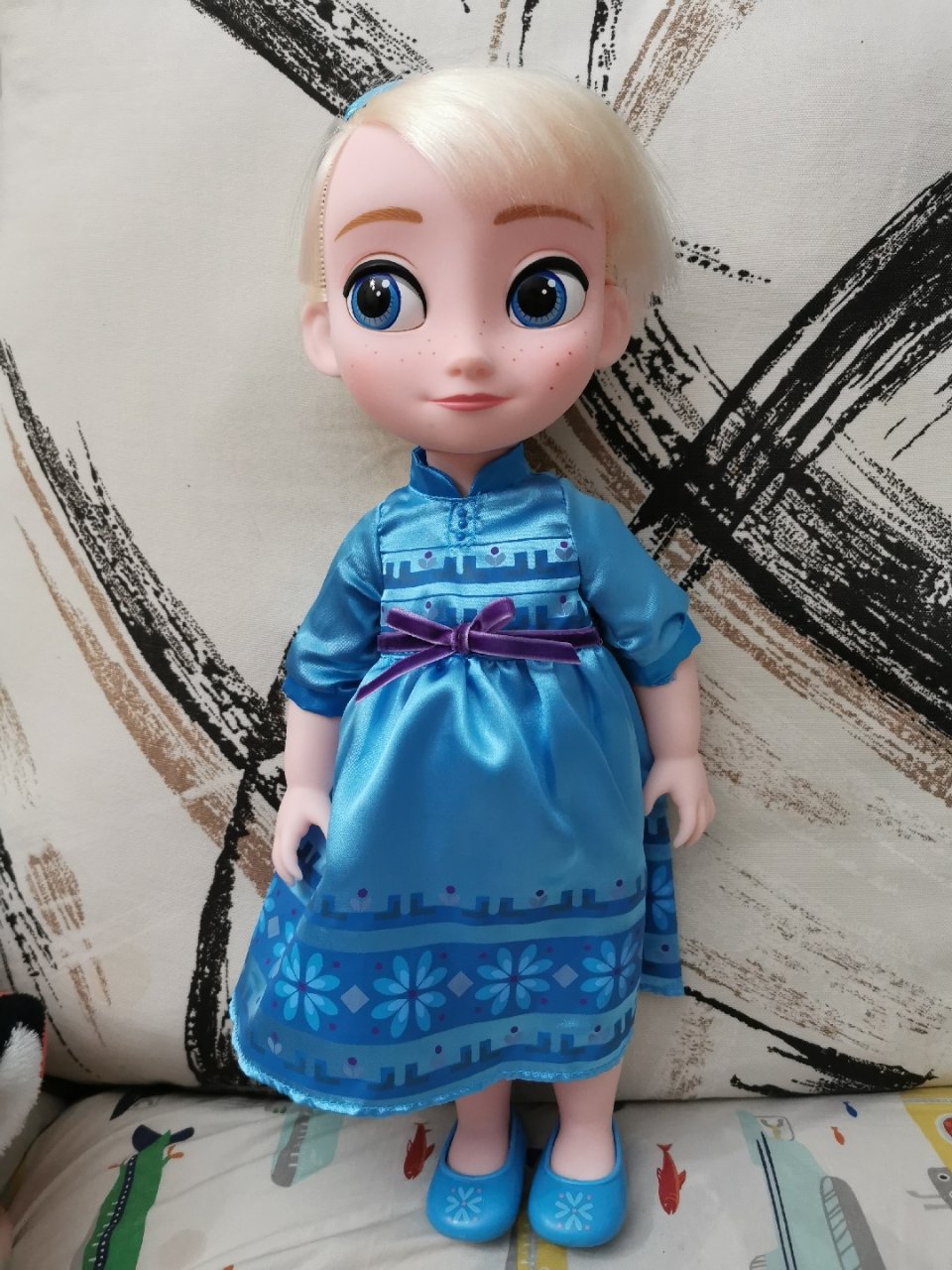 Elsa娃娃