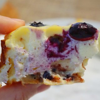 蓝莓酸奶蛋糕🍰｜只需四种材料❗️减脂甜点...