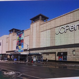 Queen'scenter皇后区购物中心...