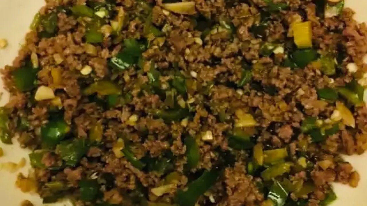 🫑青椒牛肉🥩沫，干饭神菜🤩