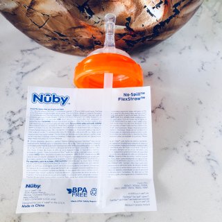 超防漏的宝宝水杯推荐---Nuby带吸管...