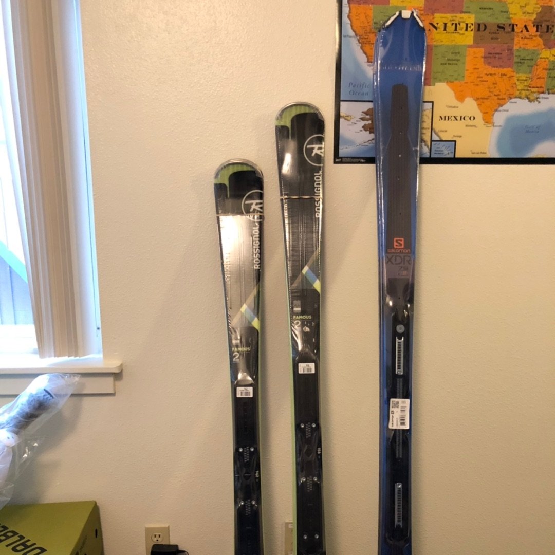在Evo更新滑雪道具...