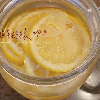 自制柠檬蜂蜜茶...