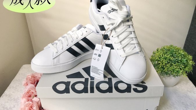 Adidas👉大人小孩穿都炒鸡好看💕