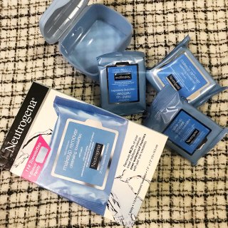 Neutrogena 露得清,卸妆巾
