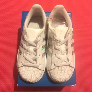 小白鞋