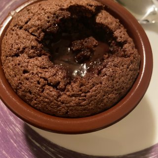 Costco的巧克力爆浆蛋糕...