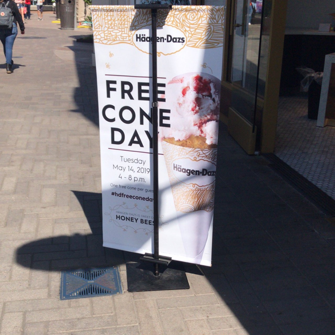 13 free cone day！