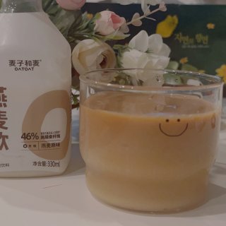 咖啡日志｜DIY燕麦拿铁☕️...