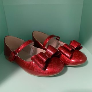 儿童芭蕾红鞋