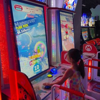 dave & busters 电玩城...
