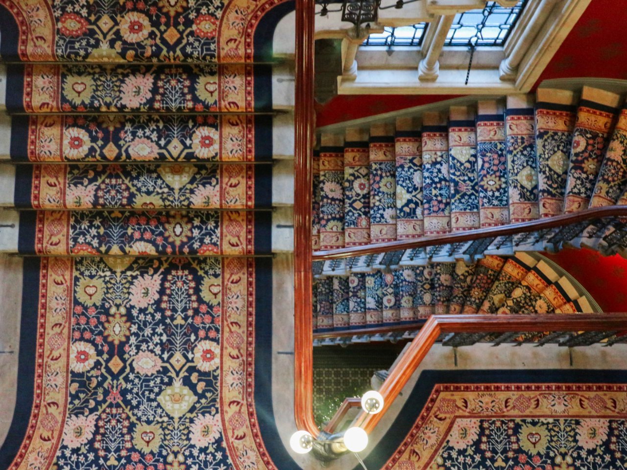 隱藏在五星酒店的19世紀維多利亞式樓梯...