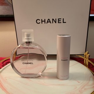 Chanel邂逅粉色香水...