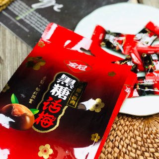华人超市零食推荐：金冠黑糖话梅...