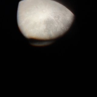 望远镜🔭赏月🌕...