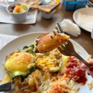 旧金山｜海边餐厅吃蟹腿肉早餐：）...