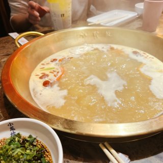 XiaoLongKan Chinese Hot Pot