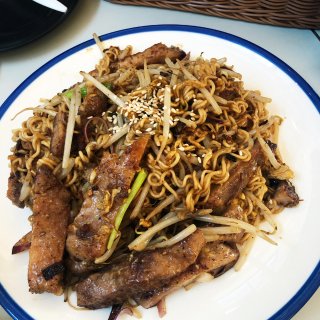 Chinatown觅食 — 港式小食堂...