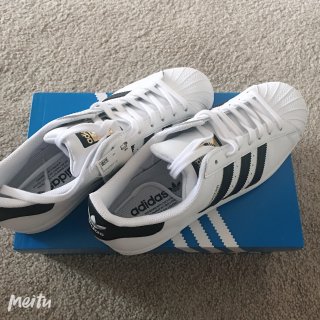 adidas 阿迪达斯