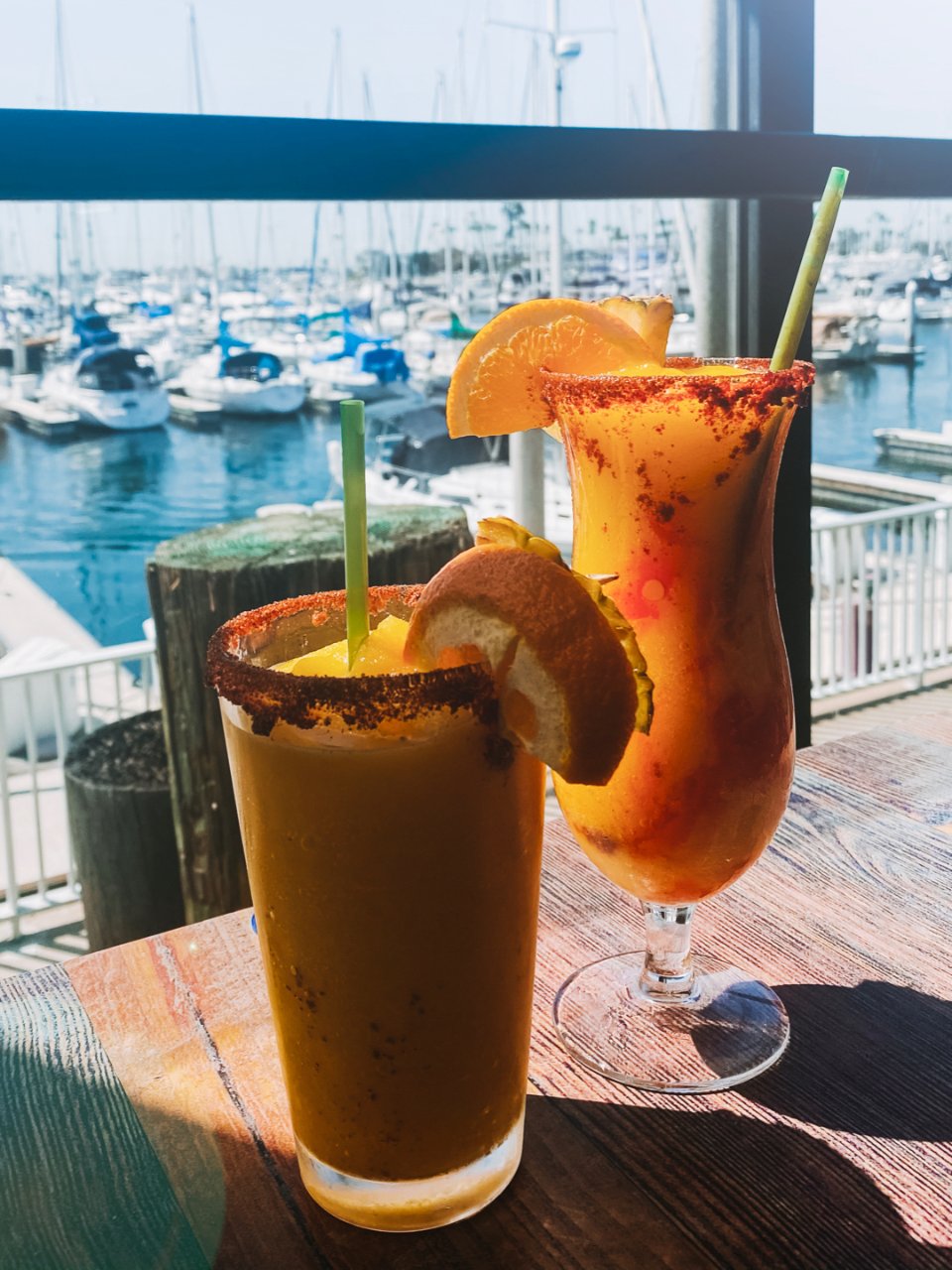 LA｜长滩码头旁的海景餐厅🥂喝酒吃虾吹海...
