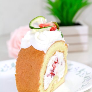 甜品时间 | 草莓蛋糕卷...